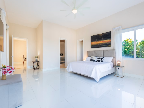 Luxurious Punta Cana Villa with Private Pool & Beach Access